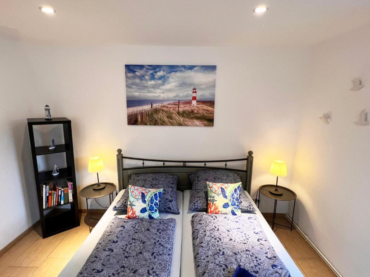 Ferienwohnung Elfriede - Wlan, 2 Baeder, Kueche, Freisitz, 2 Parkplaetze, Im Ortskern Malterdingen Buitenkant foto